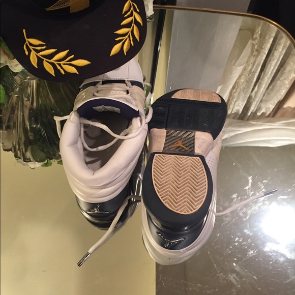 Jordan men's sneakers - Picture 3 of 5